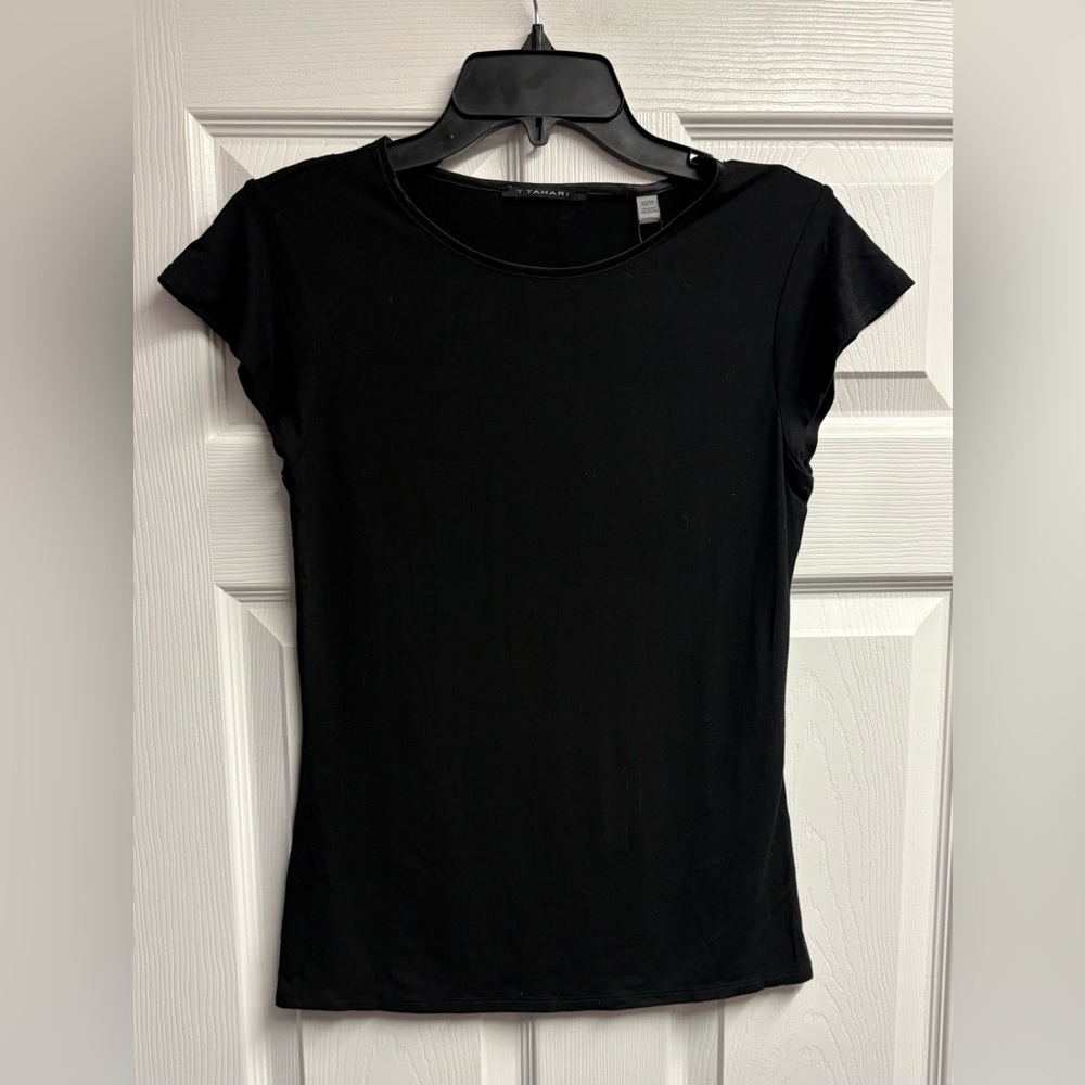 NWT T Tahari Black Fitted Cap Sleeve Baby T-Shirt Size XS